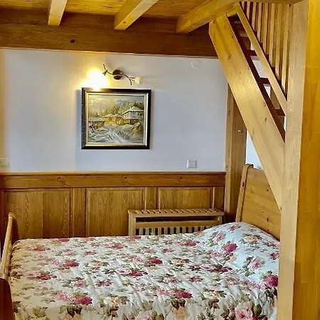 Pirin Golf Private планински изгрев в пирин голф アパート *